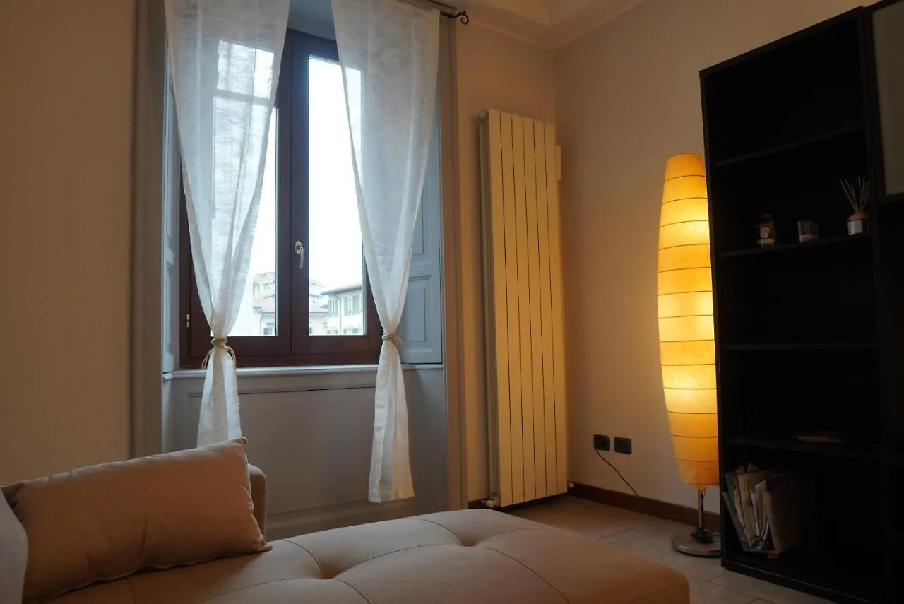 Appartamento Bergamo Centro Piazza Pontida - The Italian Escape Apartman