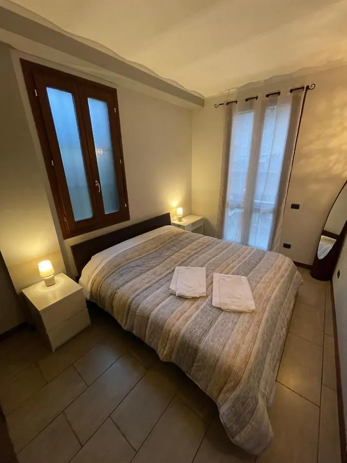 Appartamento Bergamo Centro Piazza Pontida - The Italian Escape 0*,